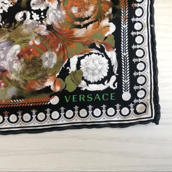 Brand New Versace Kerchief - Picture 2 of 2